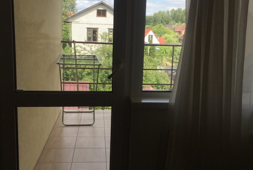 вход